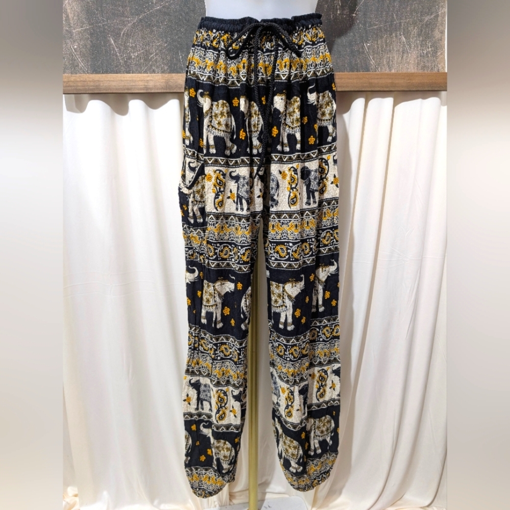 Earthbound Trading Co. elephant pants Size Large - Picture 3 of 10
